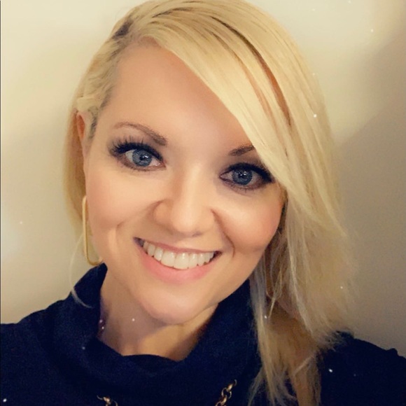 Meet your Posher, Shannon - Picture 1 of 1